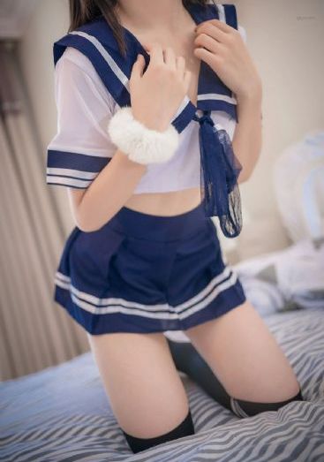 吊带袜子天使_1080P在线观看