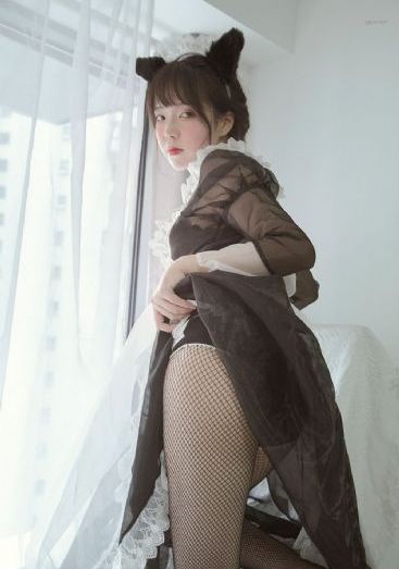 变成黑皮肤女孩和朋友在一起_HD日本电影免费