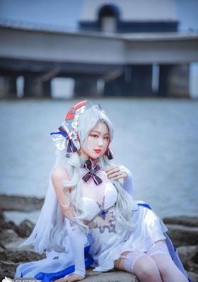 艾米丽在巴黎第五季_超清天堂在线
