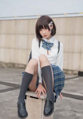 女校风云之邪教入侵_HD免费高清观看